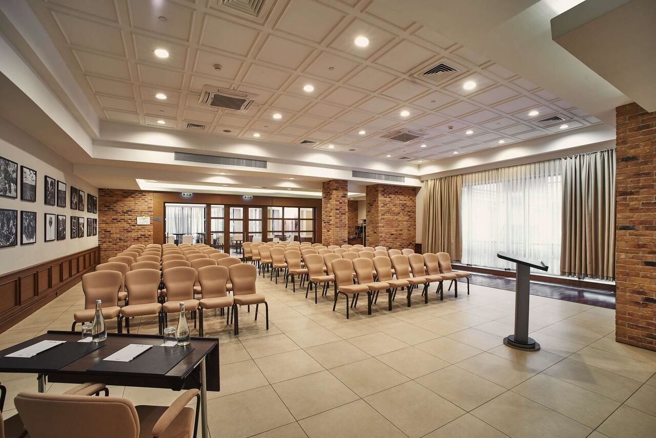 Отель Radisson Blu Hotel, Kyiv Podil City Centre Киев-45