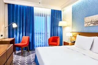 Отель Radisson Blu Hotel, Kyiv Podil City Centre Киев Полулюкс-4