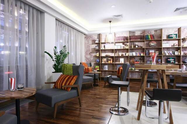 Отель Radisson Blu Hotel, Kyiv Podil City Centre Киев-17