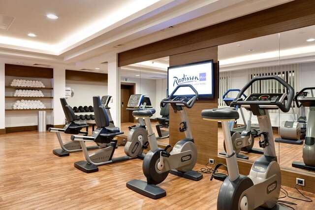 Отель Radisson Blu Hotel, Kyiv Podil City Centre Киев-18