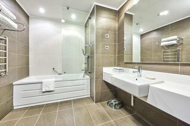 Отель Radisson Blu Hotel, Kyiv Podil City Centre Киев-8
