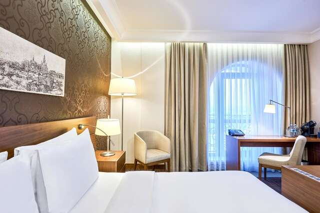 Отель Radisson Blu Hotel, Kyiv Podil City Centre Киев-9